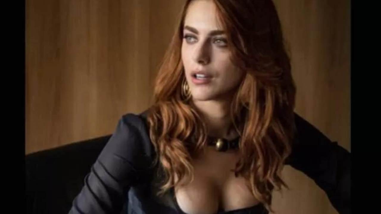Miriam Leone