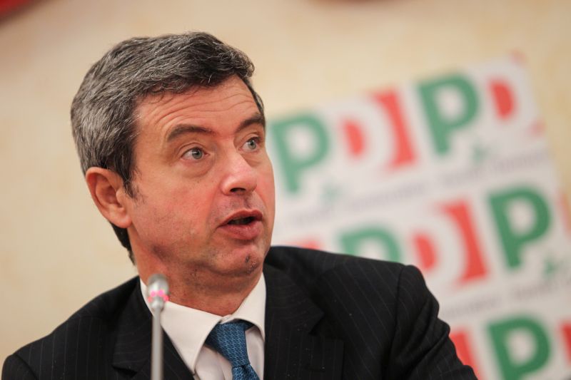 ROMA (ITALPRESS) - "Questo Governo fa bene al Paese se riesce a portare fuori l'Italia...