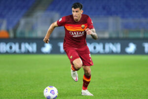 AMSTERDAM (OLANDA) (ITALPRESS) - La Roma va sotto, rischia il tracollo, ma resiste e la ribalta nel...