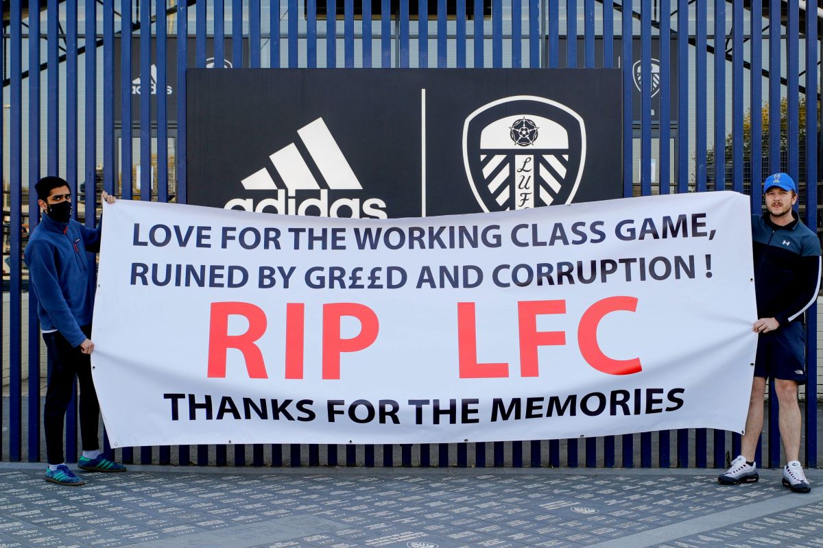 ROMA (ITALPRESS) - I club fondatori della Superlega, annunciata domenica sera, si sono già dimezzati...