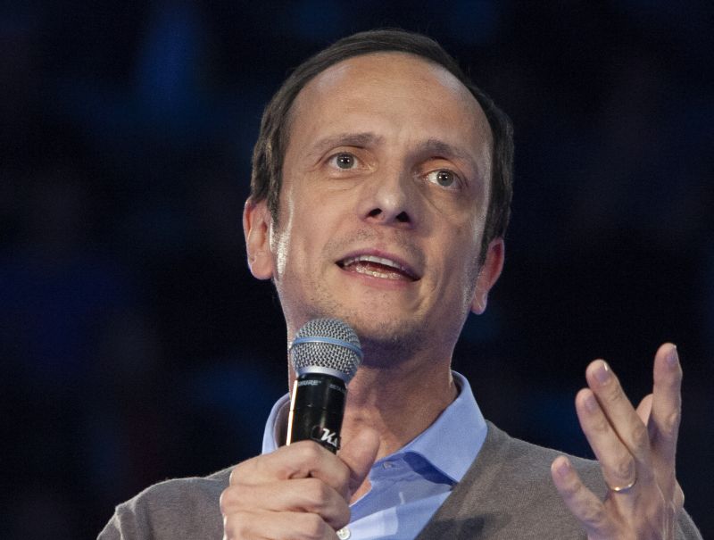 ROMA (ITALPRESS) - "La nostra priorità come Regioni è quella del coprifuoco. Abbiamo proposto...