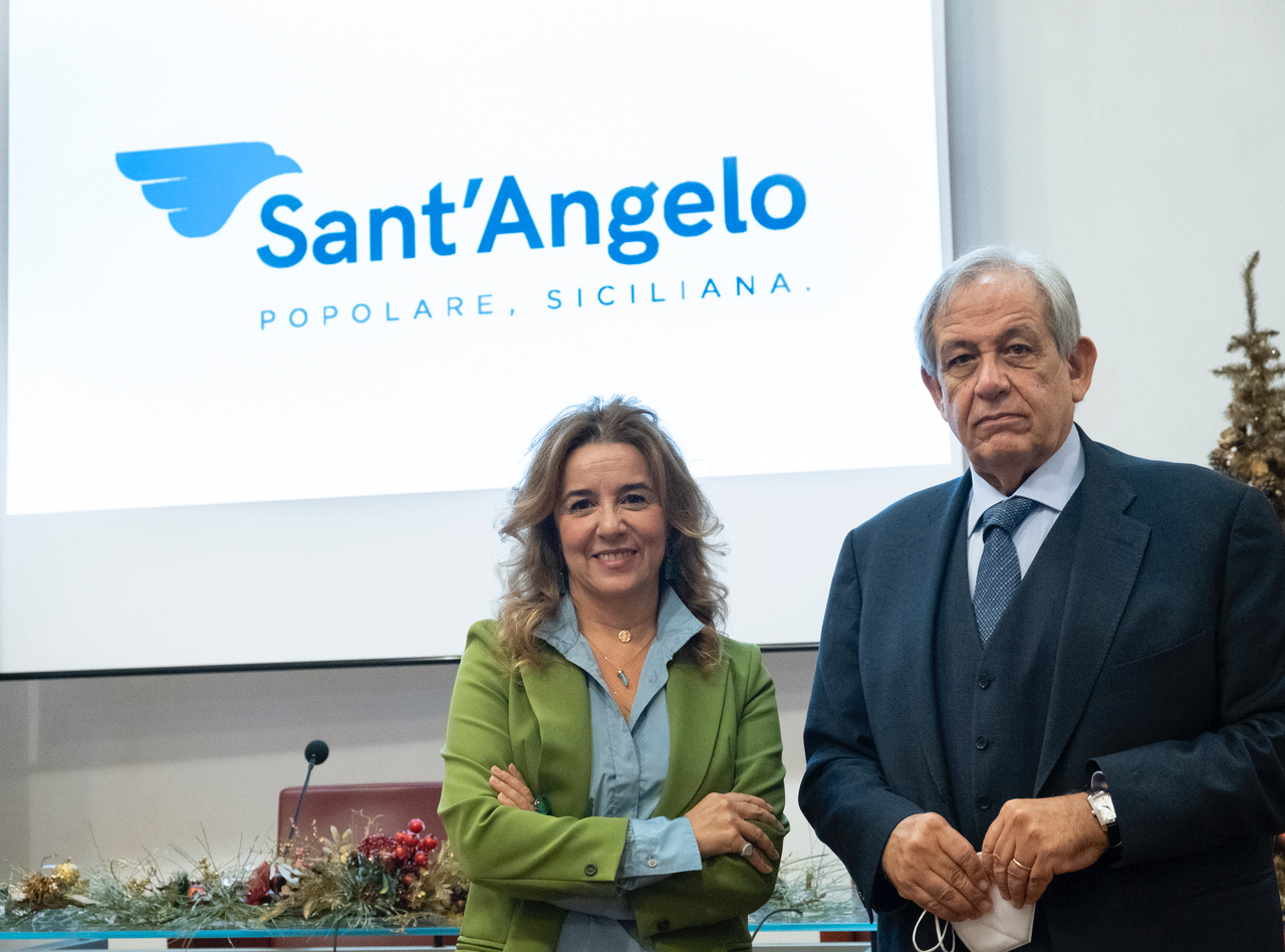 PALERMO (ITALPRESS) - La Banca Popolare Sant'Angelo chiude il bilancio 2020 con un utile pari a 1,2...