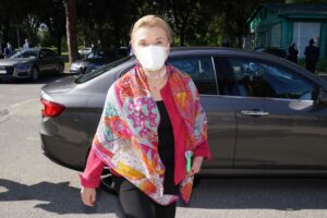 Draghi nomina Elisabetta Belloni direttore generale del Dis