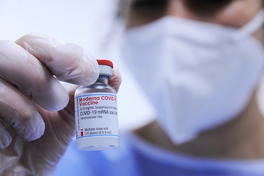 ROMA (ITALPRESS) - Raggiunge quota 26.682.630 il numero delle vaccinazioni somministrate in Italia...