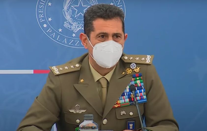 ROMA (ITALPRESS) - "Astrazeneca si utilizzerà solo per gli over 60". Lo ha ribadito il commissario...