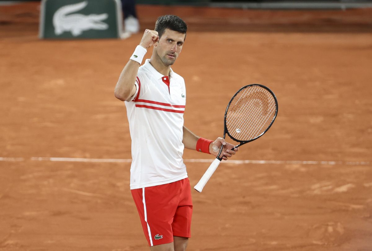 PARIGI (FRANCIA) (ITALPRESS) - Novak Djokovic vince il Roland Garros rimontando due set di vantaggio...