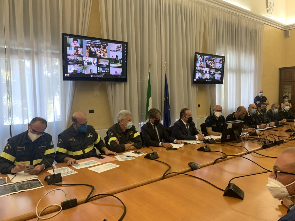 REGGIO CALABRIA (ITALPRESS) - "Stiamo registrando un certo miglioramento degli incendi, da prendere...