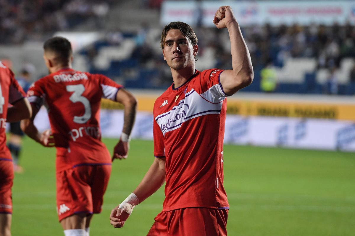 BERGAMO (ITALPRESS) - La Fiorentina espugna il Gewiss Stadium, batte l'Atalanta 2-1 e torna a...