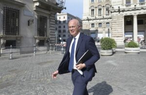 ROMA (ITALPRESS) - "Le quattro fiducie le abbiamo chieste perché abbiamo il decreto green pass due...