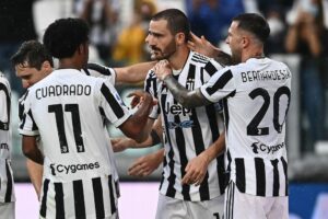 TORINO (ITALPRESS) - La Juventus agguanta la seconda vittoria di fila in campionato, Dybala segna ma...