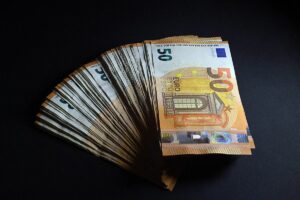 ROMA (ITALPRESS) - "Nel secondo trimestre dell'anno, l'incidenza del deficit delle Amministrazioni...