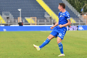 SALERNO (ITALPRESS) - Bastano 13 minuti all'Empoli per mettere in cassaforte i tre punti nella...