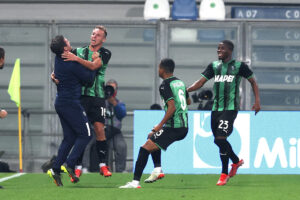 REGGIO EMILIA (ITALPRESS) - Il Sassuolo batte il Venezia per 3-1 e si allontana dalle zone più calde...