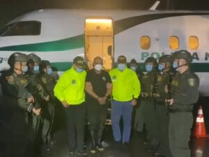 BOGOTA' (COLOMBIA) (ITALPRESS) - "Arrestato Dairo Antonio Úsuga, alias 'Otoniel", capo del Clan del...