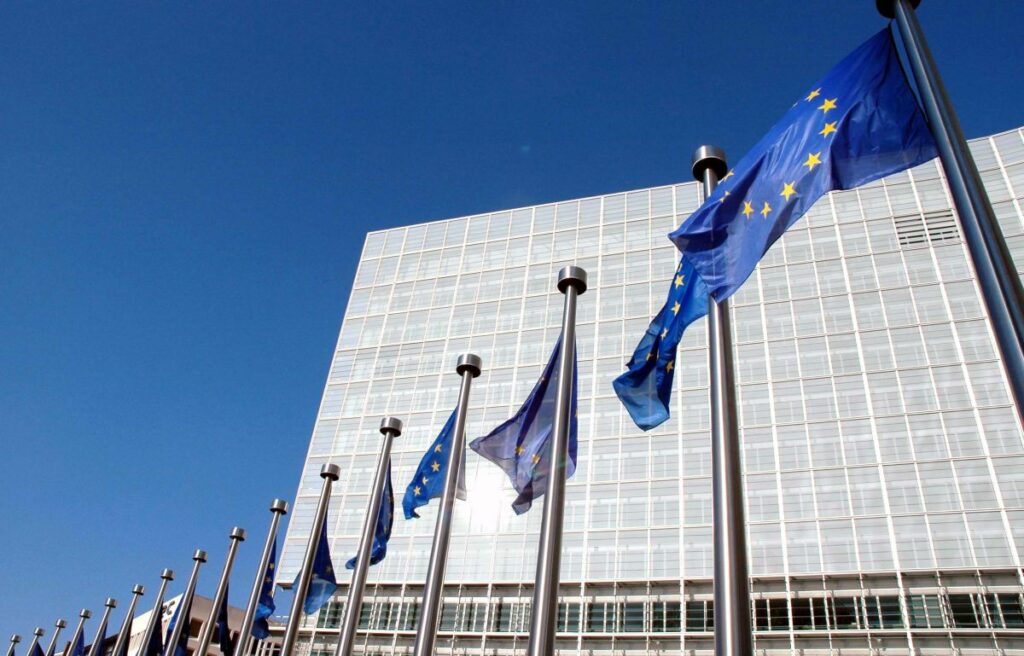 La Commissione Ue rivede al rialzo la crescita italiana
