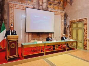 ROMA (ITALPRESS) - Sono 120 milioni gli schermi posseduti dagli italiani, una media di 5 per...