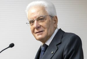 Mattarella “È tempo di responsabilità per tutti”