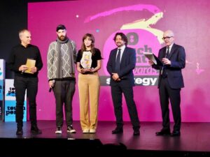 MILANO (ITALPRESS) - La campagna "Shutter Ads" realizzata dall'agenzia Publicis Italy per Heineken...