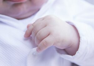 ROMA (ITALPRESS) - Ancora un record negativo per la natalità: nel 2020 i nati sono 404.892 (-15 mila...