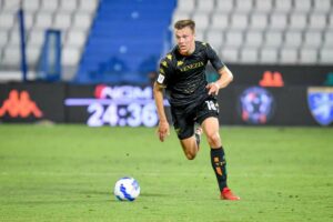 VENEZIA (ITALPRESS) - Il Venezia batte 3-1 la Ternana con le reti di Heymans, Crnigoj e Forte e...