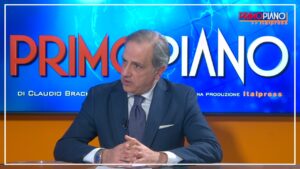 ROMA (ITALPRESS) - Il Governo sta investendo sull'intera filiera dell'editoria, un settore di...