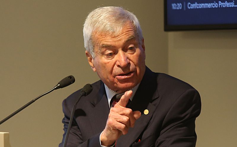 Sangalli “È emergenza turismo, servono aiuti per il lavoro”