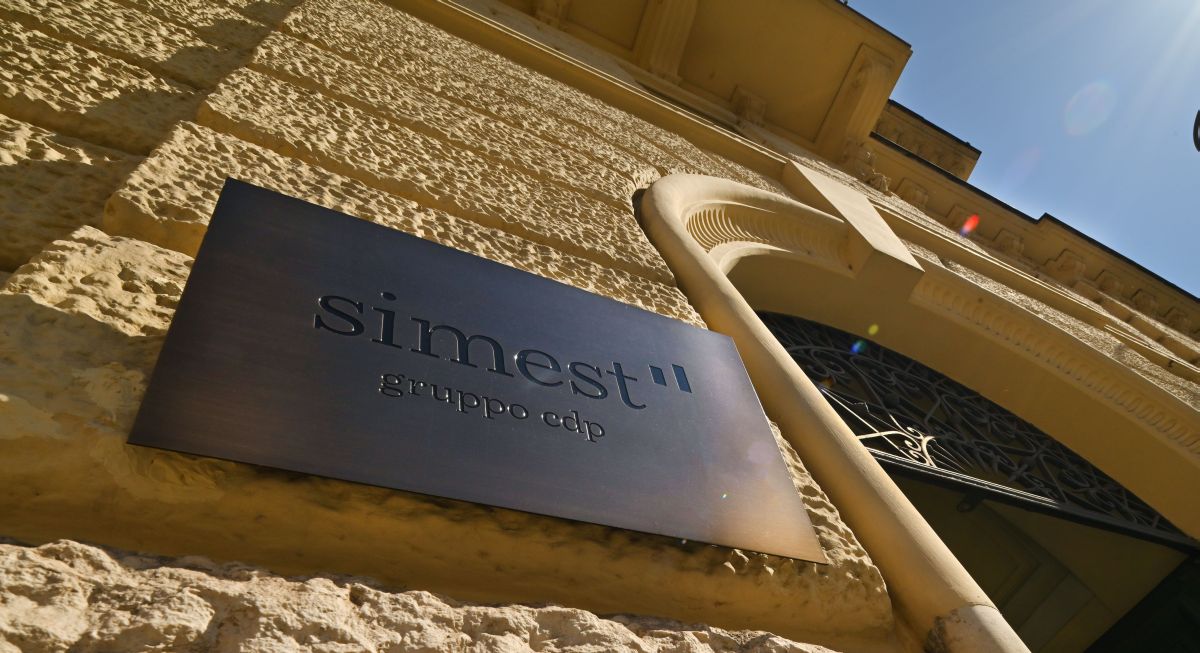 ROMA (ITALPRESS) - Con un investimento di 10 milioni di euro, SIMEST, società del Gruppo CDP che...