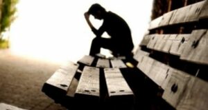 Un uomo di 30 anni degli Stati Uniti ha affermato che il suo pene si è ridotto di circa 4 centimetri...