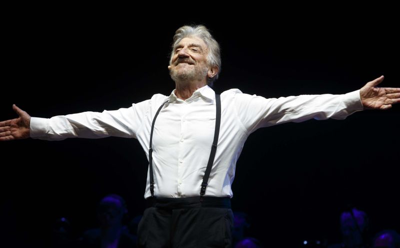 ROMA (ITALPRESS) - Dopo l'anteprima all'ultima Festa del Cinema di Roma, arriverà in esclusiva al...