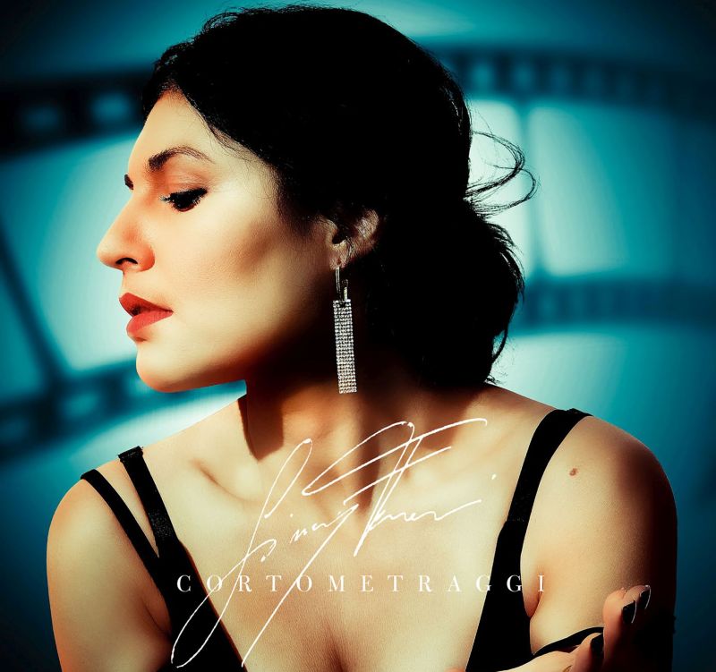 MILANO (ITALPRESS) - Esce domani (18 febbraio) "Cortometraggi", il nuovo album di inediti di Giusy...