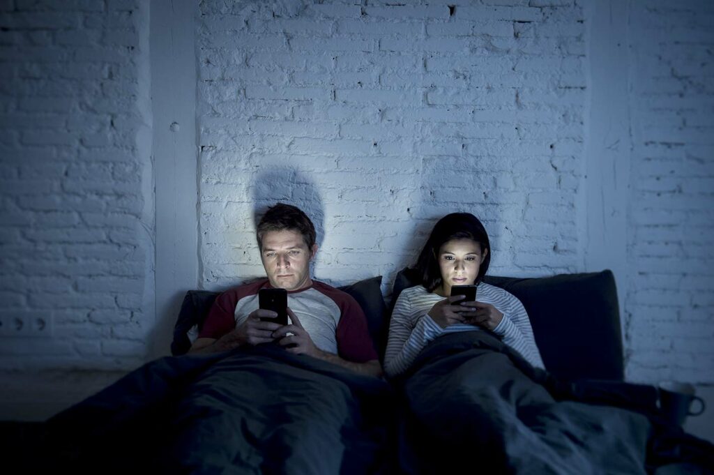 Capire gli uomini: Come interpretare l’incomunicabilità maschile o la distanza emotiva nel rapporto