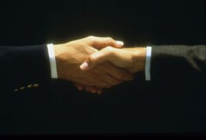 ACCORDO UNIONE MANO MANI STRETTA MILANO – Allianz e Confprofessioni stringono una partnership...