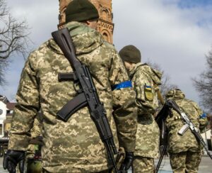 KIEV (UCRAINA) – Nel ventiduesimo giorno del conflitto in Ucraina l’allarme nelle città prosegue...