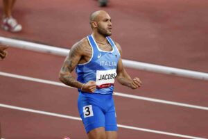 BELGRADO (SERBIA) – Marcell Jacobs vince l’oro sui 60 metri ai Mondiali indoor di Belgrado con 6″41...