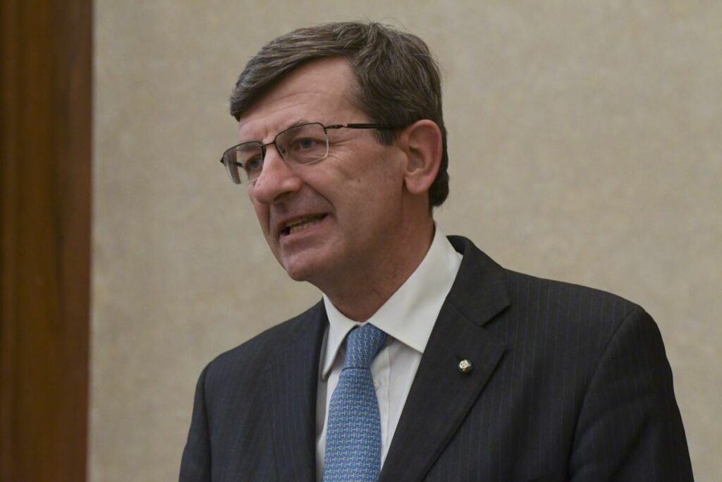 Digitale, Colao “Siamo indietro per poca fibra ma miglioriamo”