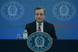 Energia, Draghi “Interveniamo per aiutare le famiglie e le imprese”