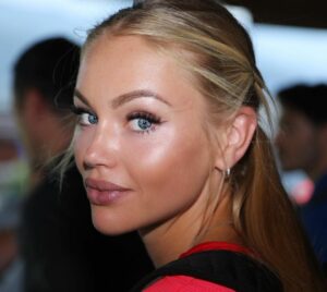 Olga Planchina, la sexy moglie di Aldo Montano – FOTO