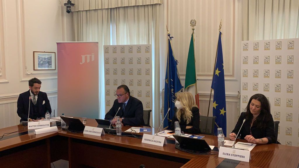 ROMA – Oltre 100 adesioni in poco più di due settimane: questi i numeri raccolti dal primo corso in...