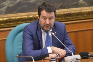 Fisco, Salvini “Basta con le provocazioni di Pd e M5S”