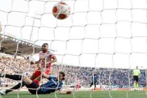 BERGAMO – Finisce così il sogno dell’Atalanta, forse nel peggiore dei modi. Il Lipsia si impone a...