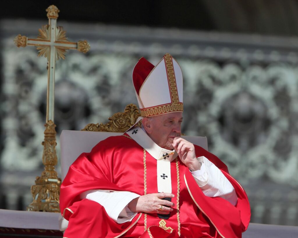Papa “Con la guerra il mondo sceglie lo schema di Caino”