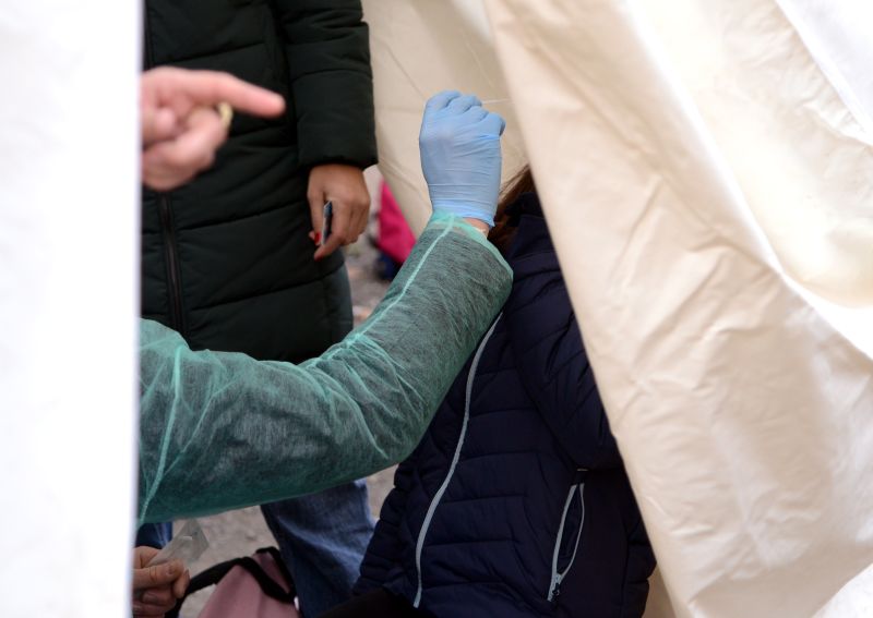 Covid, 48.255 nuovi casi e 138 decessi nelle ultime 24 ore