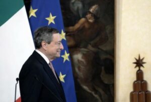 Palazzo Chigi. Il Presidente del Consiglio Mario Draghi riceve il Primo Ministro del Giappone Fumio...