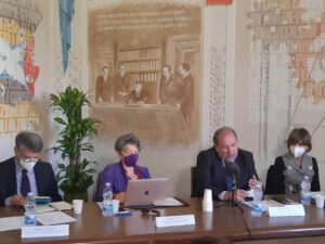 ROMA – Far conoscere alle nuove generazioni gli accadimenti politici, economici e sociali degli anni...