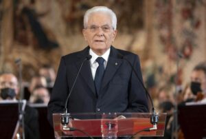 Ucraina, Mattarella “Italia impegnata per vie di uscita da conflitto”