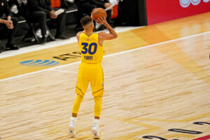 Golden State pareggia sull’1-1 la finale Nba con Boston