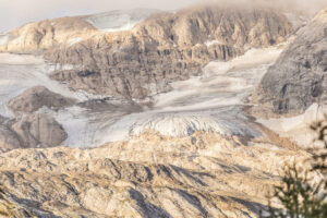 Marmolada, trovati altri resti e attrezzatura tecnica