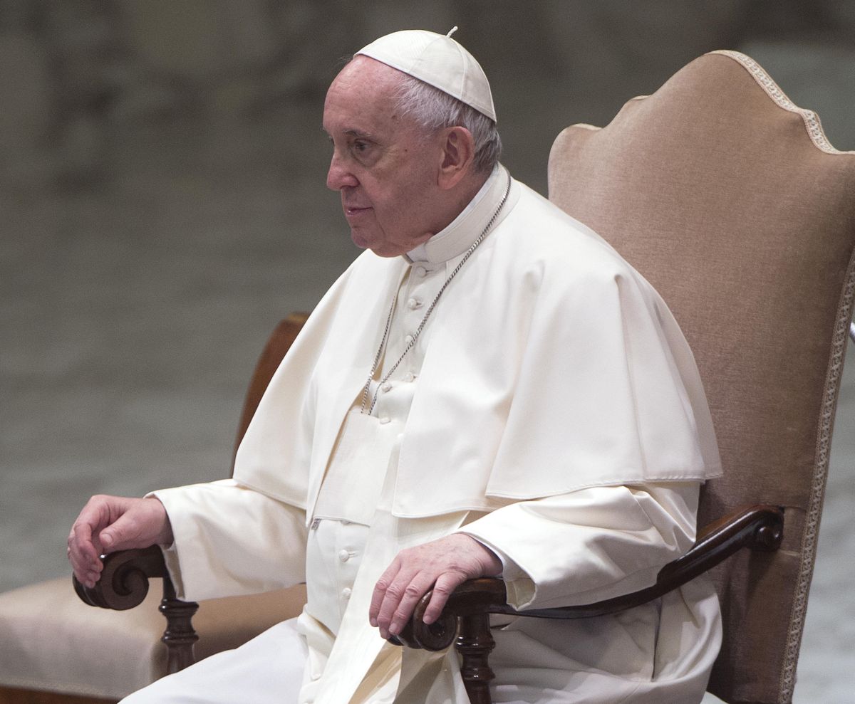Papa “Periodo estivo è prezioso per leggere il Vangelo senza fretta”