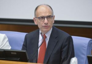 Letta rilancia la dote per i 18enni. E sulle alleanze “non metto veti”