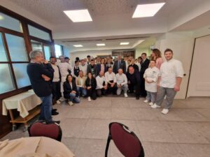 Il mondo della cucina negli ultimi anni ha subito un processo di spettacolarizzazione, mettendo in...